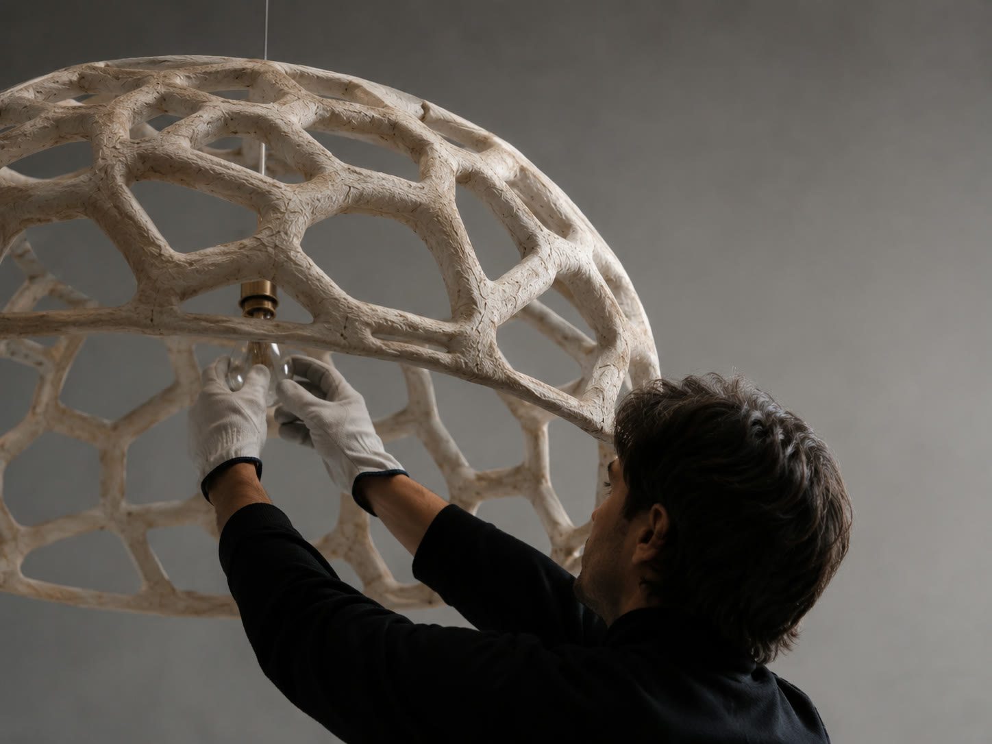 Visualisation of the Mushroomiya shell being fitted by hand